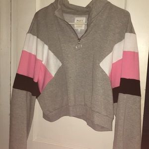 Grey cropped hoodie top
